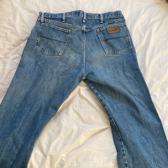 Wrangler Boot Cut Work Jeans - Picture 2 of 4